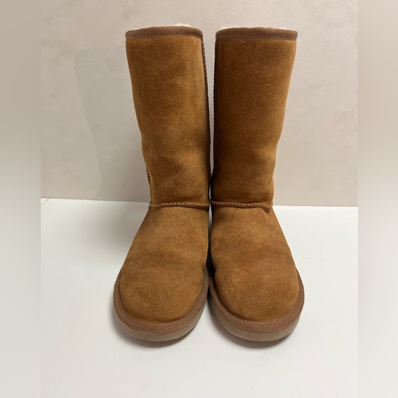 Kookaburra by UGGS 10” tall Suede Chestnut Sheepskin Boots women’s Size 7m - Picture 1 of 8